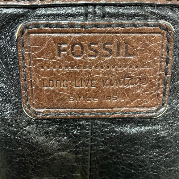 Fossil |Heritage |"Long Live Vintage"|Two-Tone | Leather |Crossbody/Shoulder Bag - Picture 8 of 16